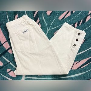 Vintage Blue Willi’s Pleated Cropped Button Capri Pants